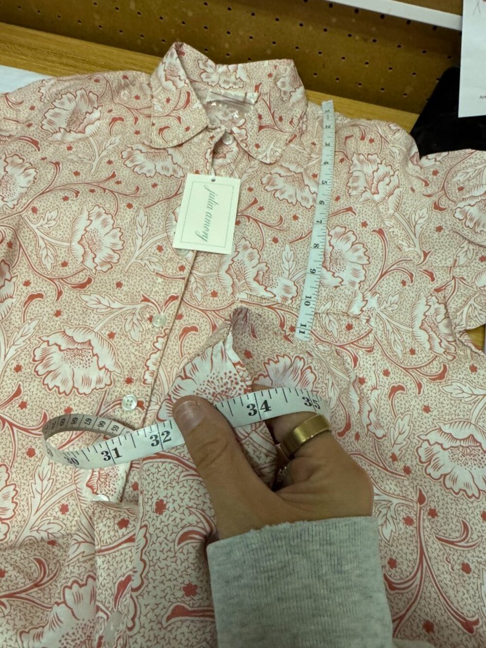 Julia Amory Floral Button-Down Tunic - Size Small NWT - Picture 13 of 13